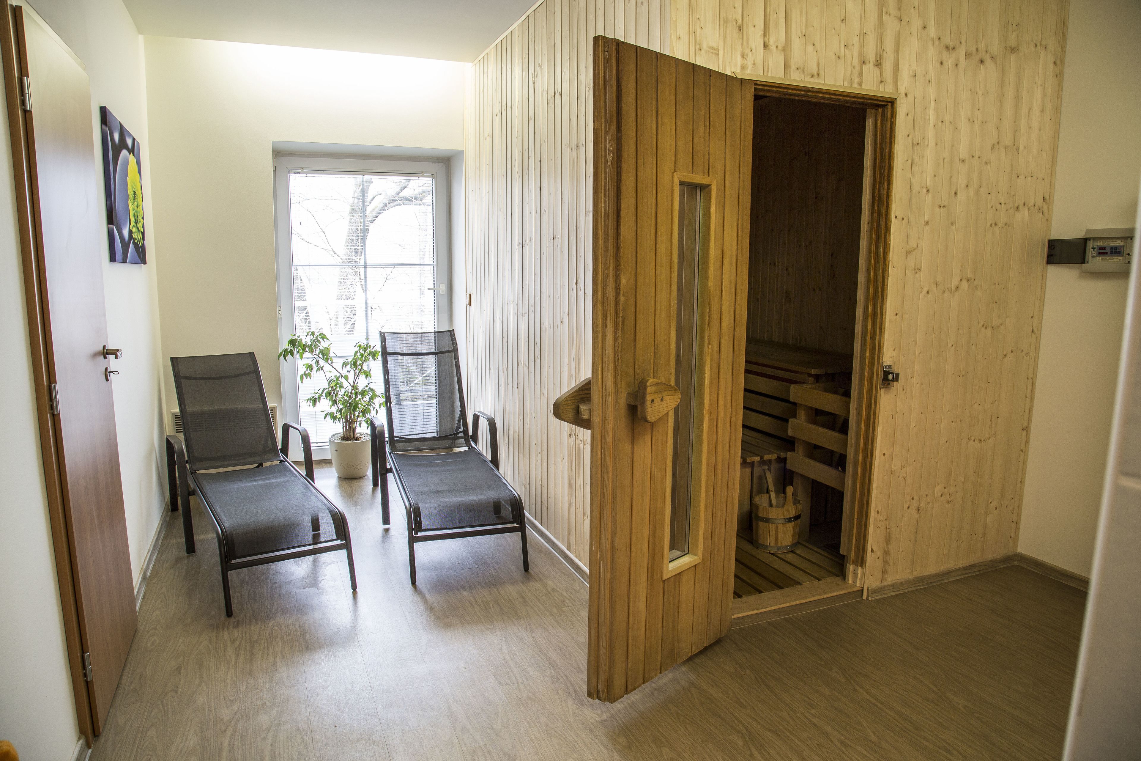 hot stone massages, deep-tissue massages, swedish massages