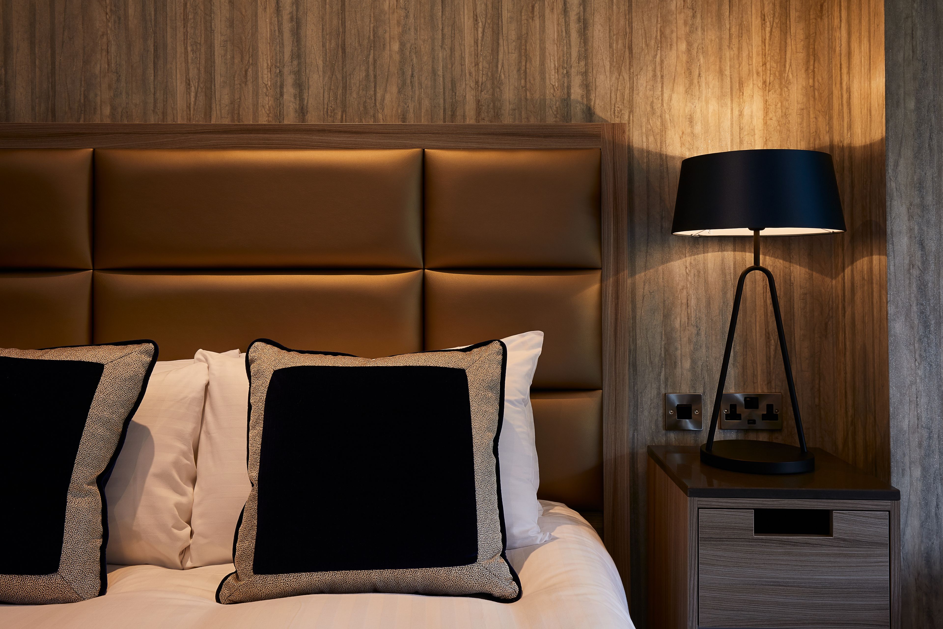 superior double room | 1 bedroom, iron/ironing board, free wifi, bed sheets