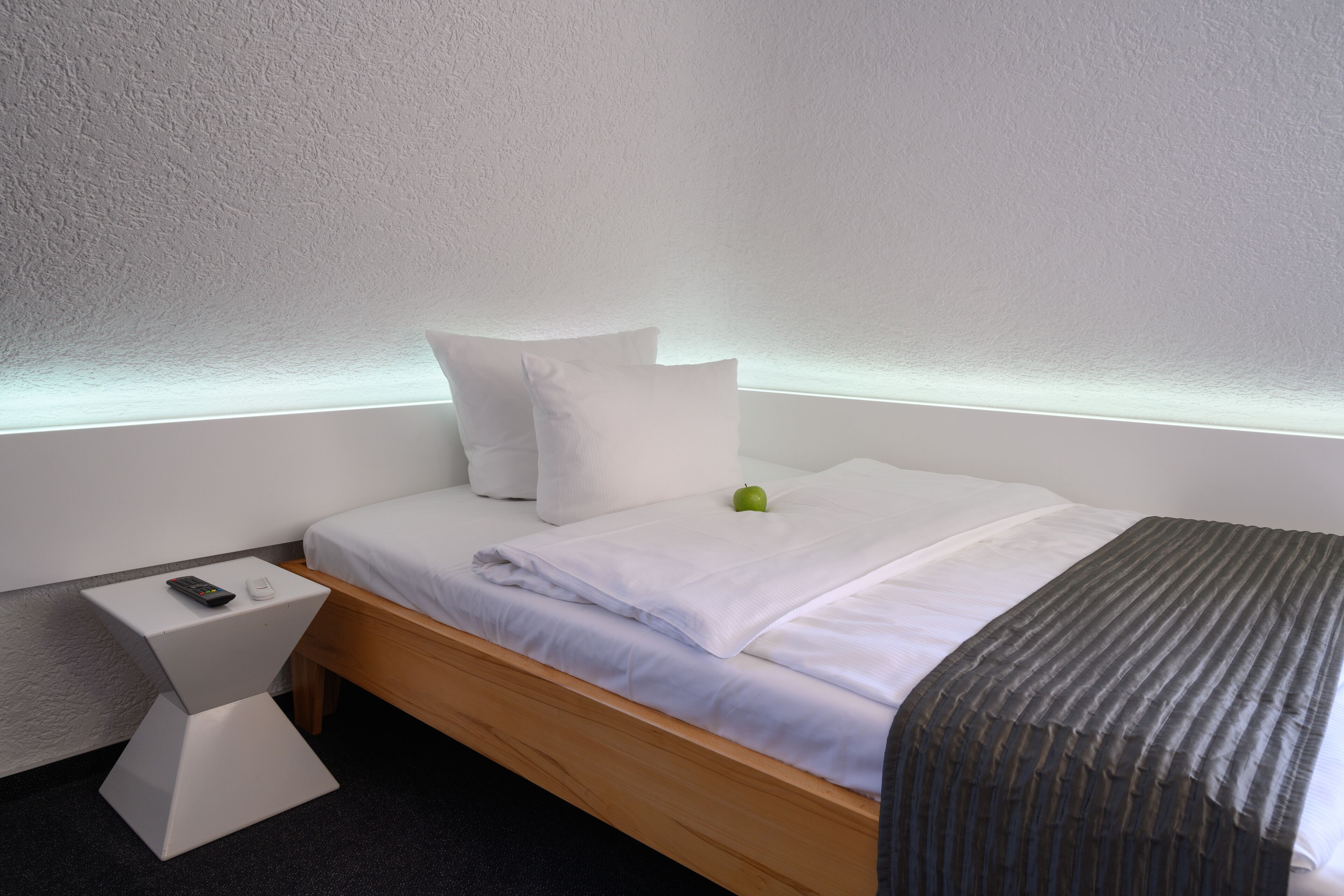 comfort apartment, 2 bedrooms | premium bedding, down duvets, minibar, in-room safe