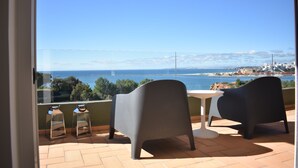 Terrace/patio - Encosta Da Praia Luxury Villa Private Pool Near Beach (Lagoa)