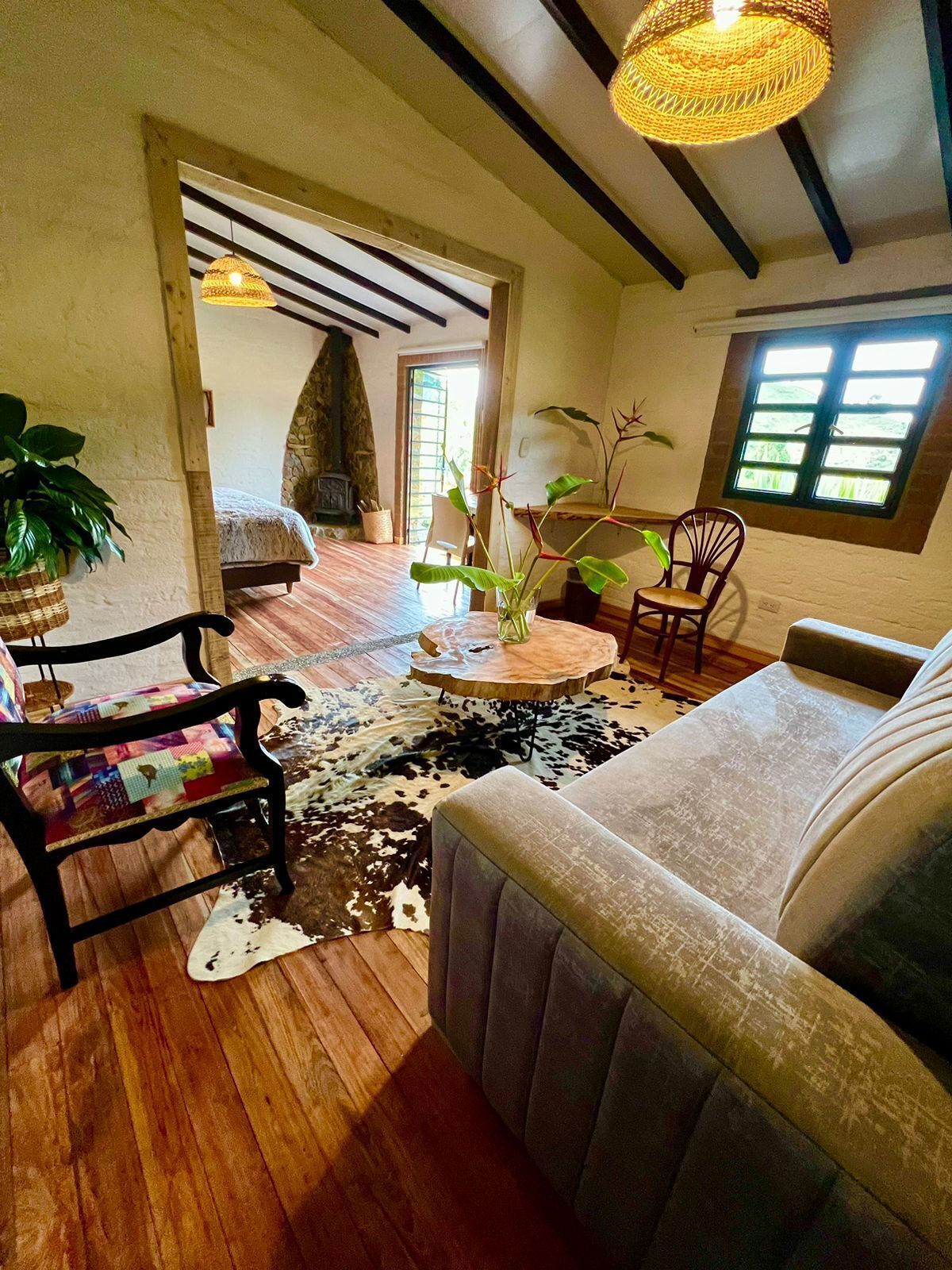 Habitación Gallery | 1 habitación, minibar, decoración personalizada y muebles diferentes 