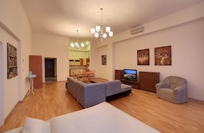 Living area - Slunecni lazne (Karlovy Vary)