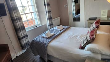 Desk, iron/ironing board, free WiFi, bed sheets