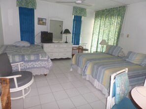 Desk, free WiFi, bed sheets - Sky View Beach Studio At Montego Bay Club Resort (Montego Bay)