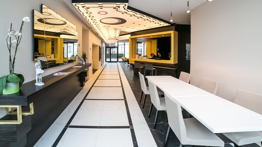 Best Western HÎtel JOURNEL Saint-Laurent-du-Var Aéroport