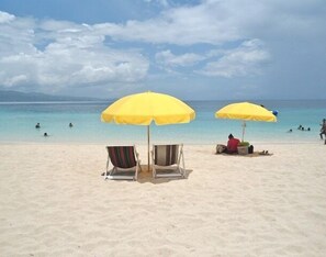 Plage à proximité, sable blanc