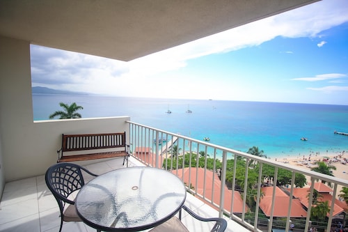 High Tides Beach Studio