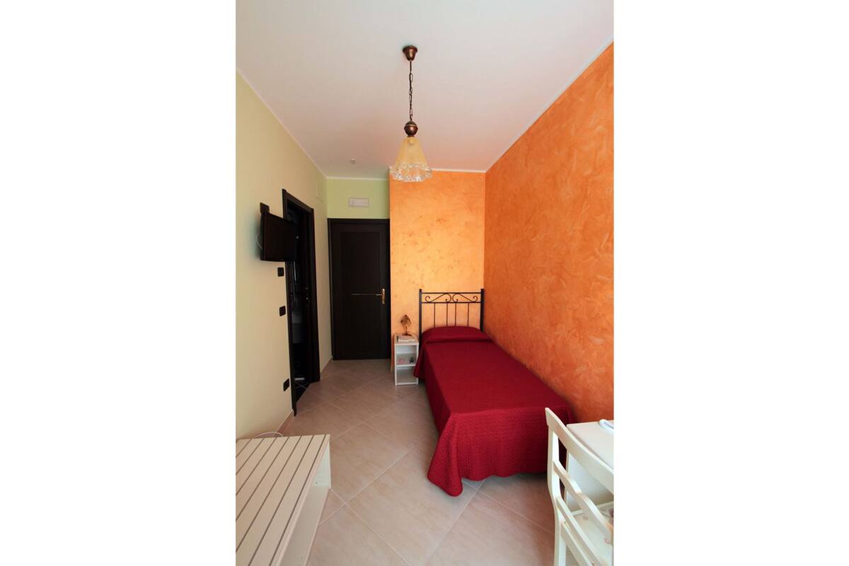 In-room safe, desk, free cots/infant beds, rollaway beds
