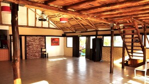 Meeting facility - Sangiovese Club House (San Rafael)
