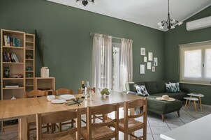 Televisión de pantalla plana, chimenea