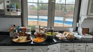 Desayuno continental incluido todos los días