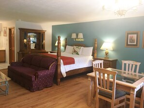 1 habitación, decoración personalizada y muebles diferentes 