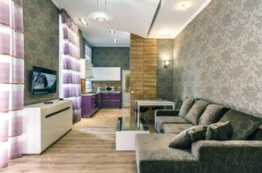 One bedroom. 6 Zankovetskoi. Near a  Khreschatyk - 2017 | Premium bedding, down comforters, blackout drapes, soundproofing - Kiev Apartments (Kyiv)