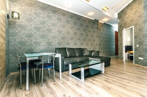 One bedroom. 6 Zankovetskoi. Near a  Khreschatyk - 2017 | Private kitchen | Fridge, microwave, stovetop, coffee/tea maker - Kiev Apartments (Kyiv)
