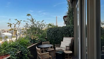 Suite Supérieure, terrasse, vue ville | Terrasse/Patio