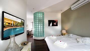 1 غرفة نوم وسرير سفر وواي فاي مجانًا وملاءات أسرّة