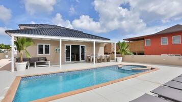 Outdoor pool, sun loungers
