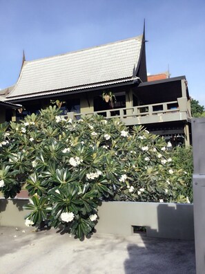 Exterior - Mamo Resort Samui (Koh Samui)