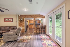 TV connectée, lecteur de DVD, vidéothèque