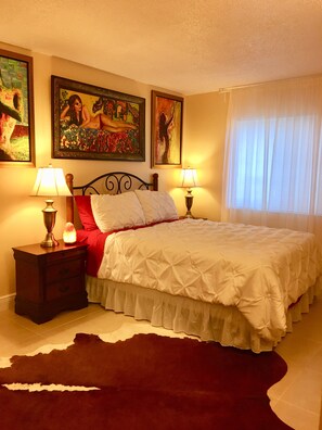 2 bedrooms, iron/ironing board, WiFi, bed sheets