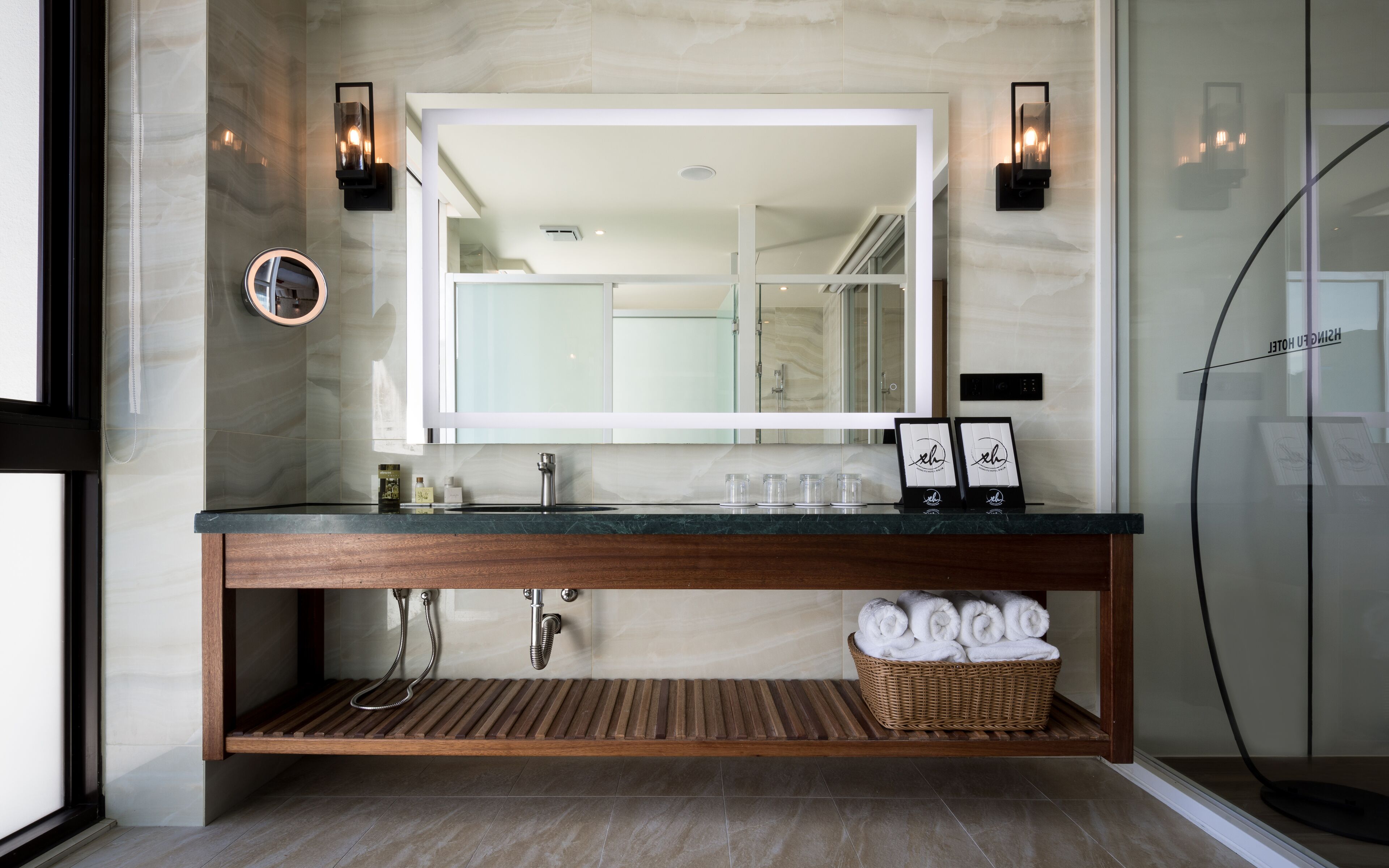 deluxe quadruple room | bathroom | separate bathtub and shower, spring water bathtub, free toiletries