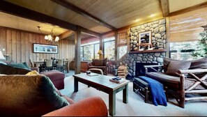 TV, fireplace, stereo