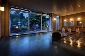 Public bath - Bekkan Fujiya Ryokan (Kaminoyama)
