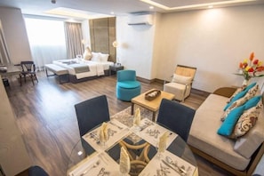 Living area - Goldberry Lite Hotel (Ilo-Ilo City )