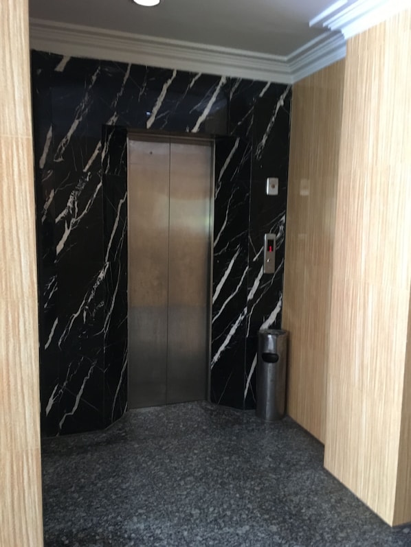 Interior - Lai Lai Mutiara Hotel (Batam)