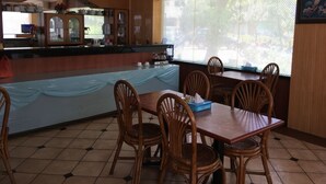 Unclassified image, 4 of 20, button - Lai Lai Mutiara Hotel (Batam)