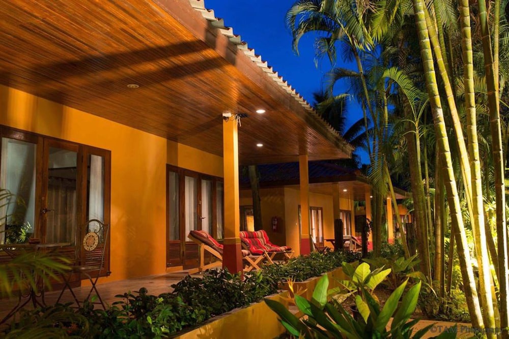 Sazana villa resort