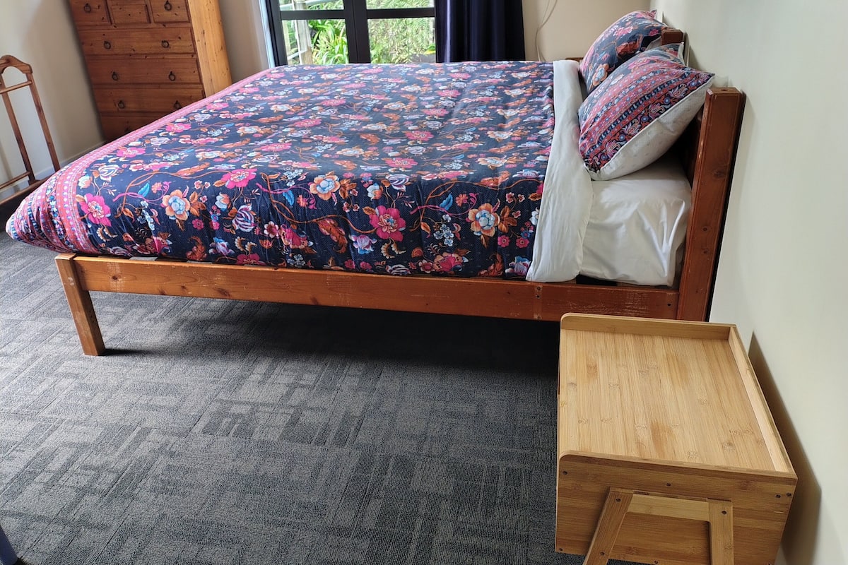 Quadruple Room, Berbilang Katil, Non Smoking, Private Bathroom (Room 4) | Dihias secara berasingan, dilengkapkan perabot secara berasingan