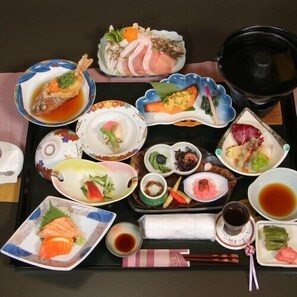 Food and drink - Yushin no Yado Kangetsu (Okura)