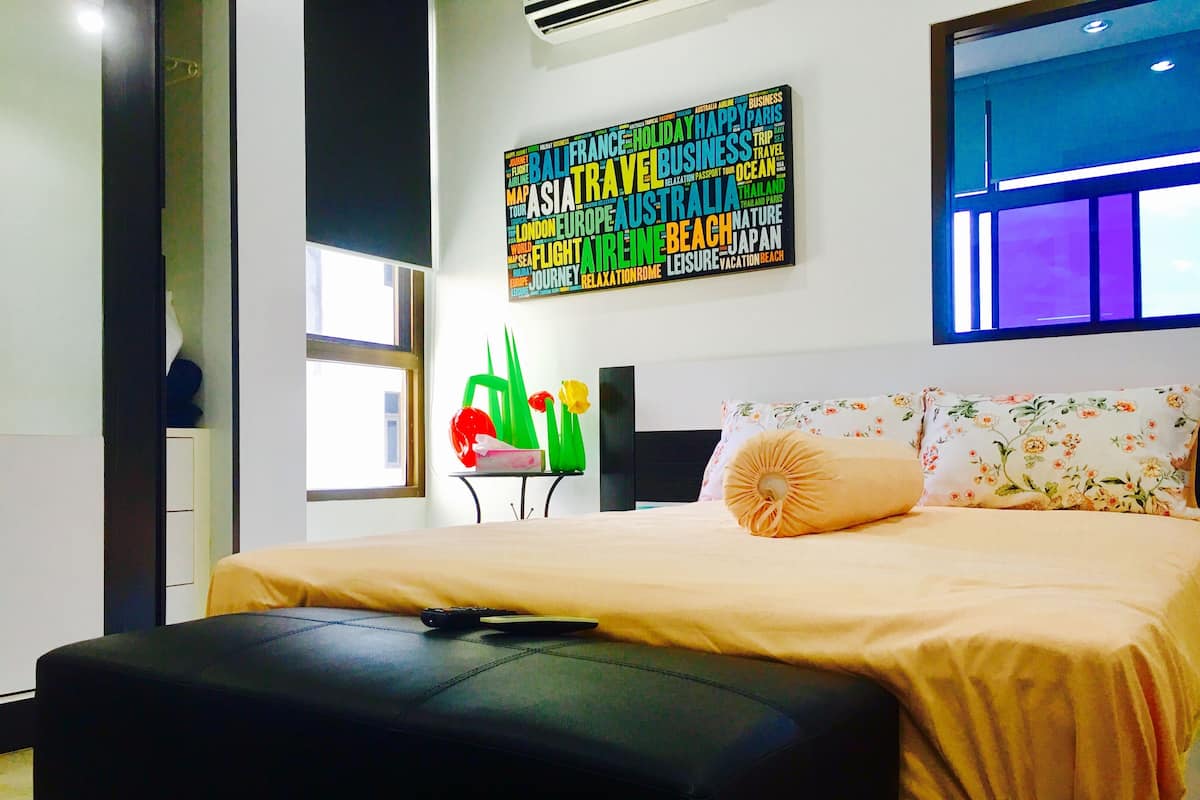 Apartment, 1 Bedroom | In-room safe, desk, iron/ironing board, free cots/infant beds
