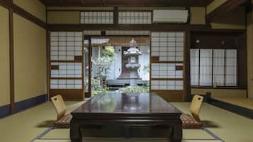 1 bedroom, in-room safe, free WiFi