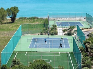 Tennis court