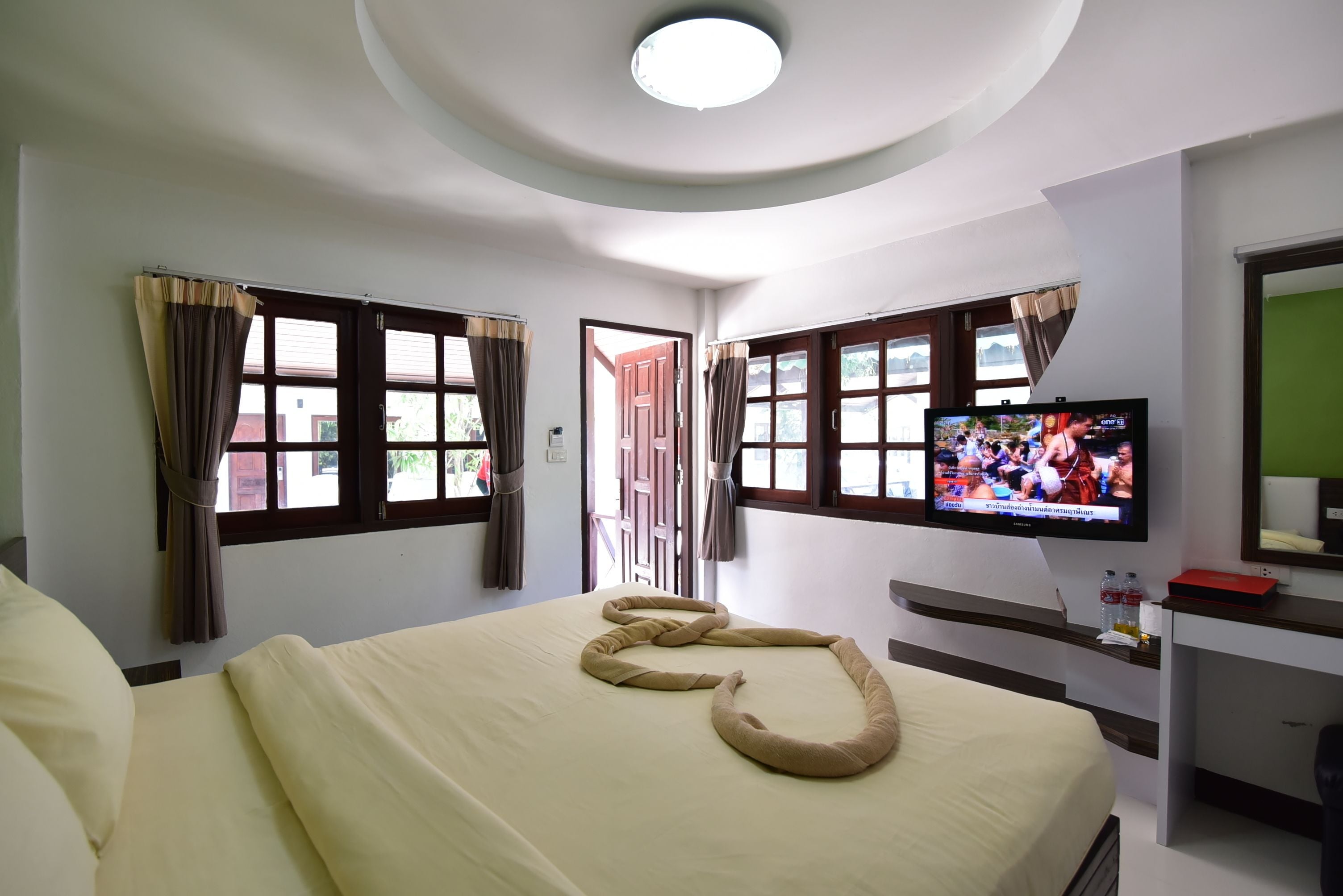 Photo - Varin Beach Resort
