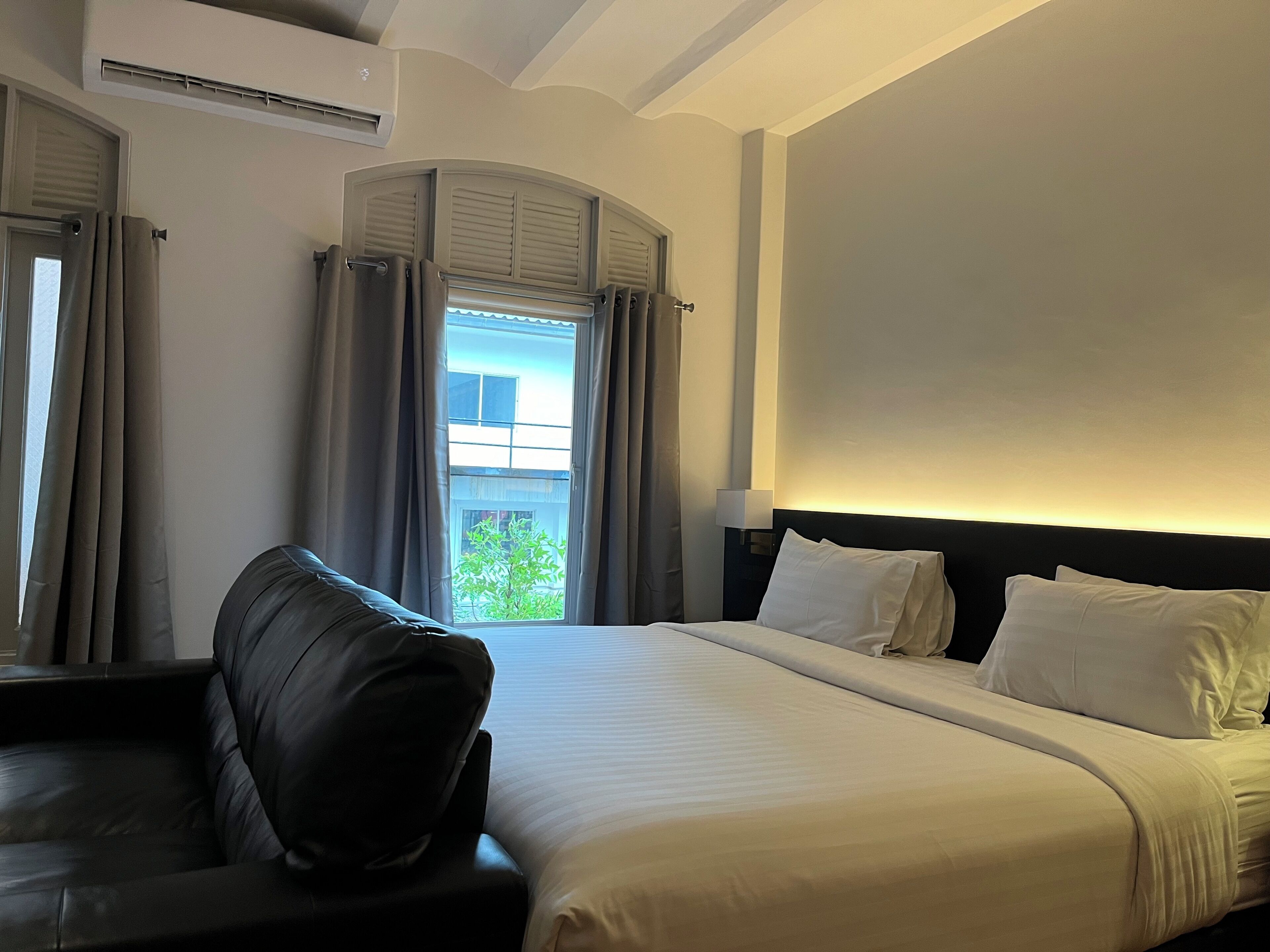 Photo - Hotel Noir