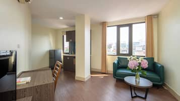 Apartment, 1 Bedroom | Televisyen