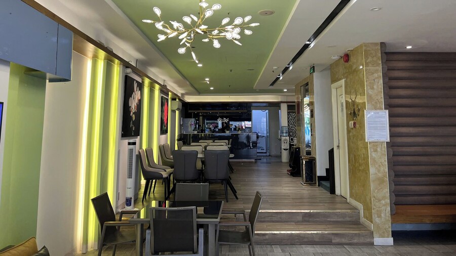 A25 Hotel - 142 Bui Thi Xuan