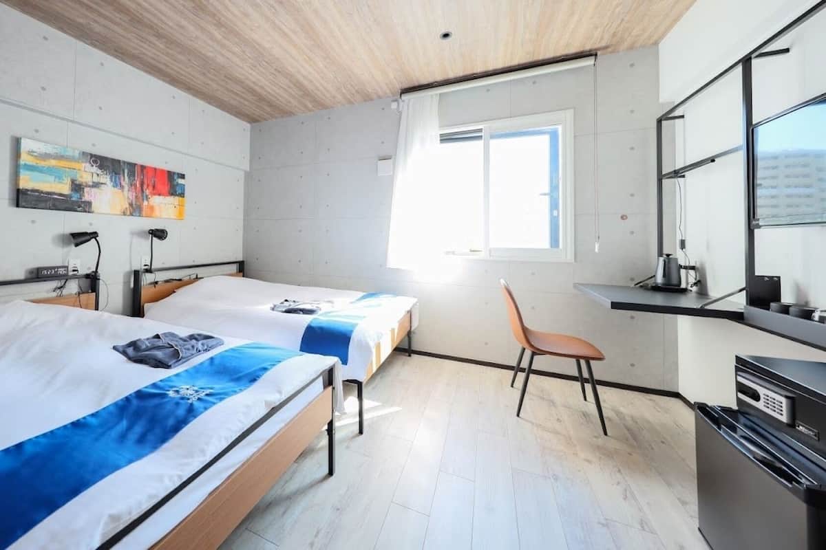 In-room safe, iron/ironing board (on request), WiFi (free), bed sheets