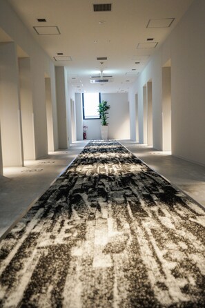 Hallway - HOTEL POTMUM - Hostel (Sapporo)