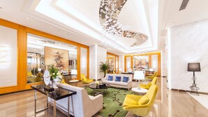 Lobby sitting area - Suisse Place Hotel Residence CMCTaizhou (Taizhou)