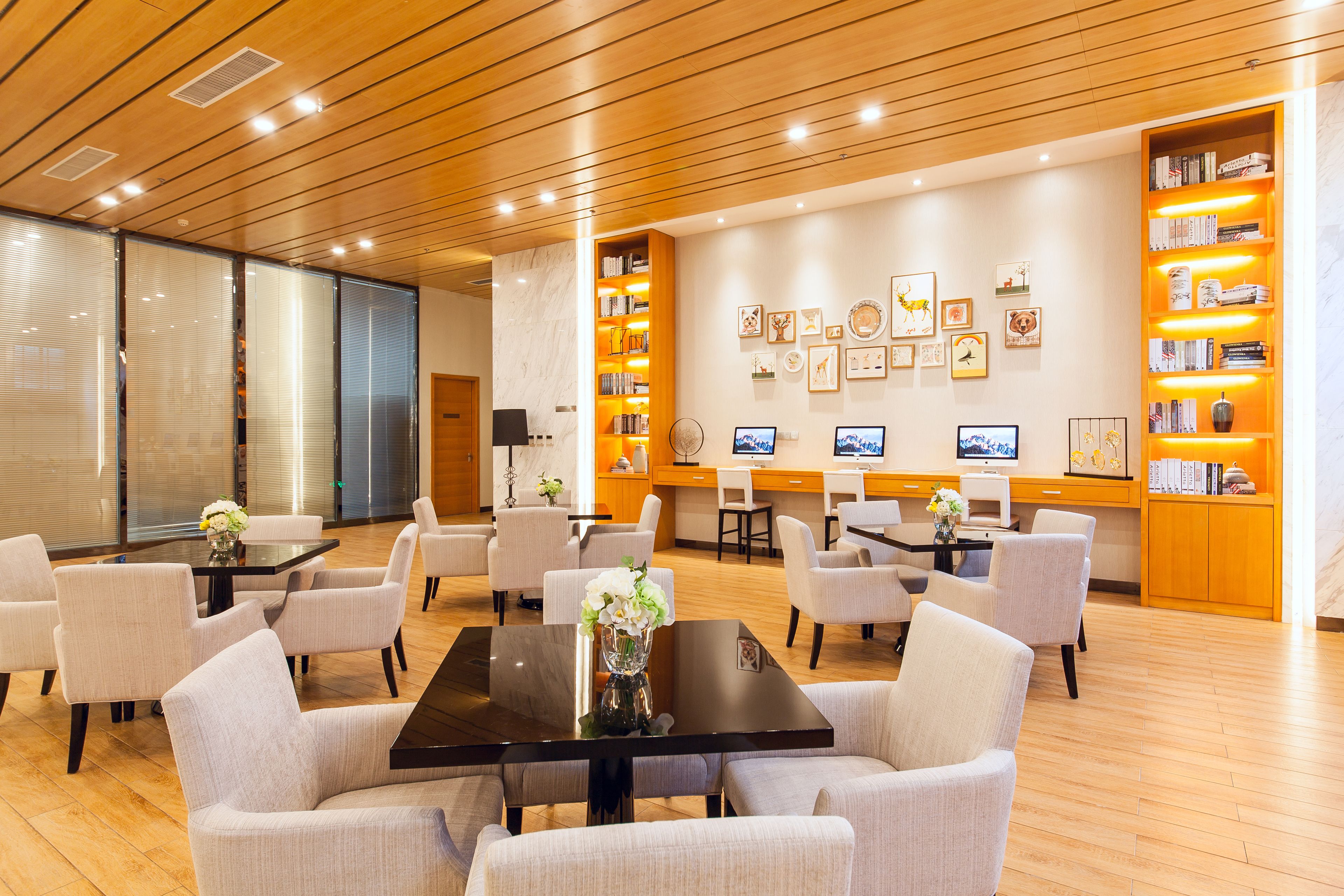 Meeting facility