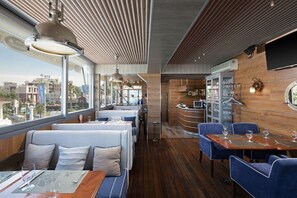 Restaurant - Marina Yacht Hotel (Sochi)