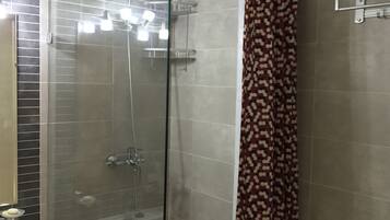 Apartment, Pool View | Bathroom | Shower, towels