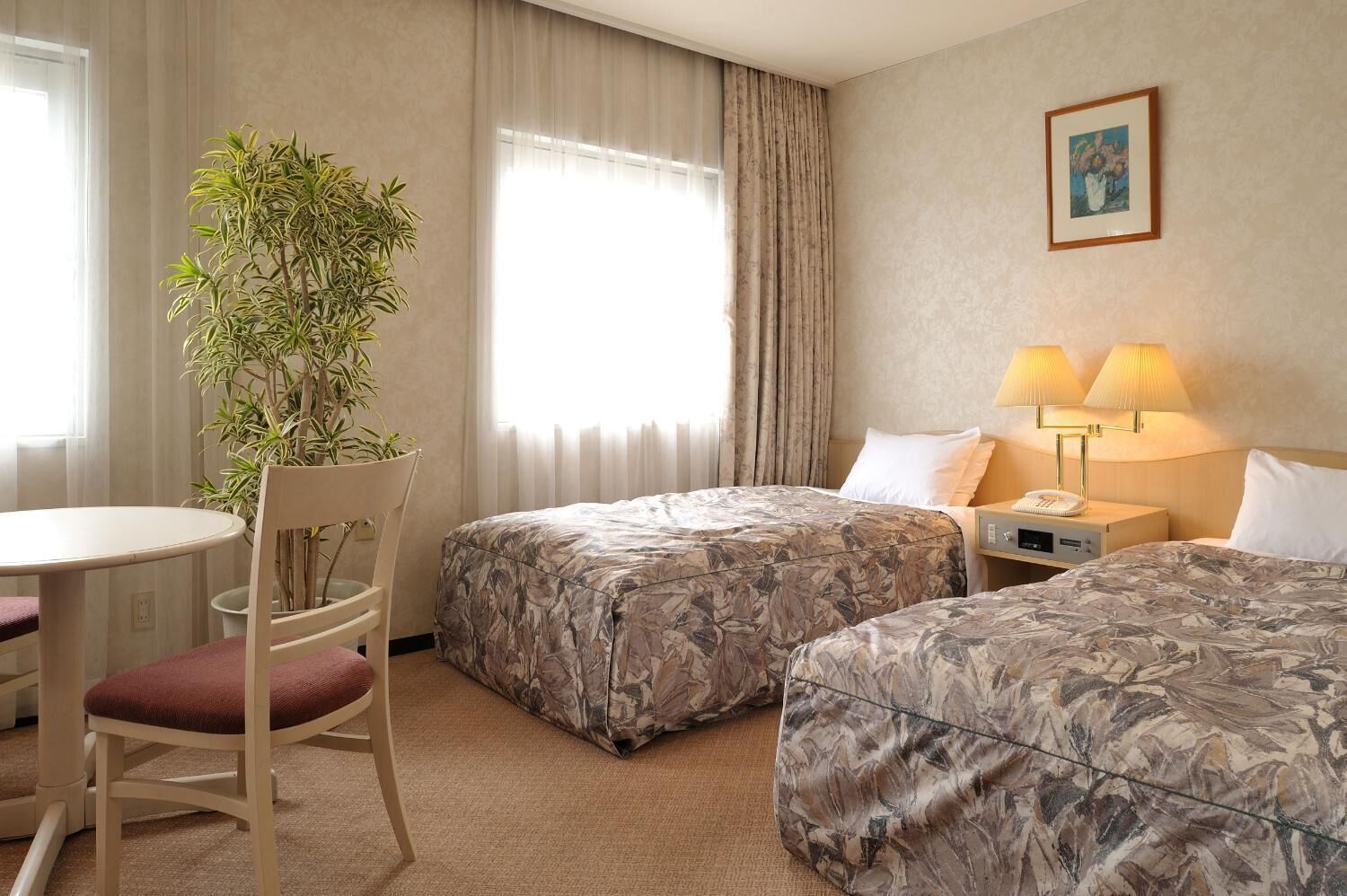 desk, blackout curtains, iron/ironing board, free wifi