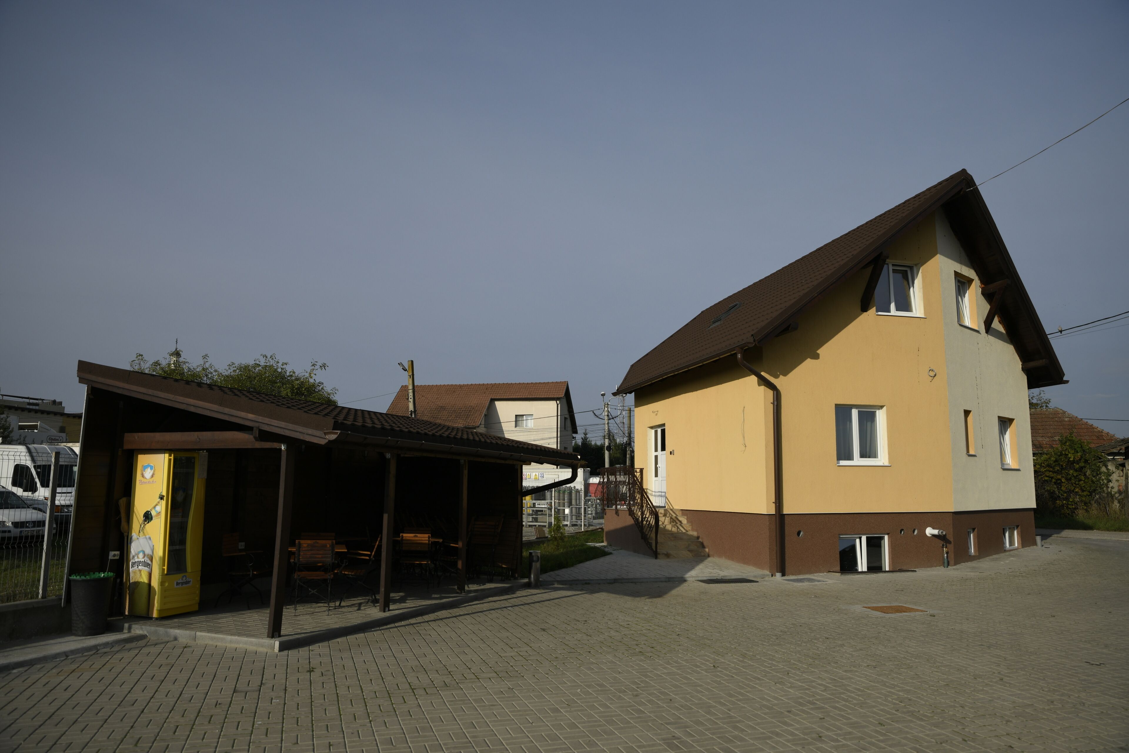 Esterni