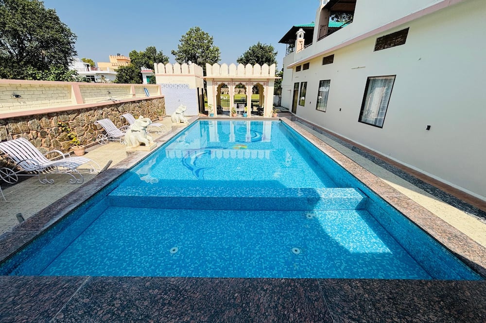 Sajjan Bagh - A Heritage Resort