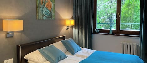 Classic Suite, 1 Bedroom, Non Smoking, Kitchenette (Black Jack)